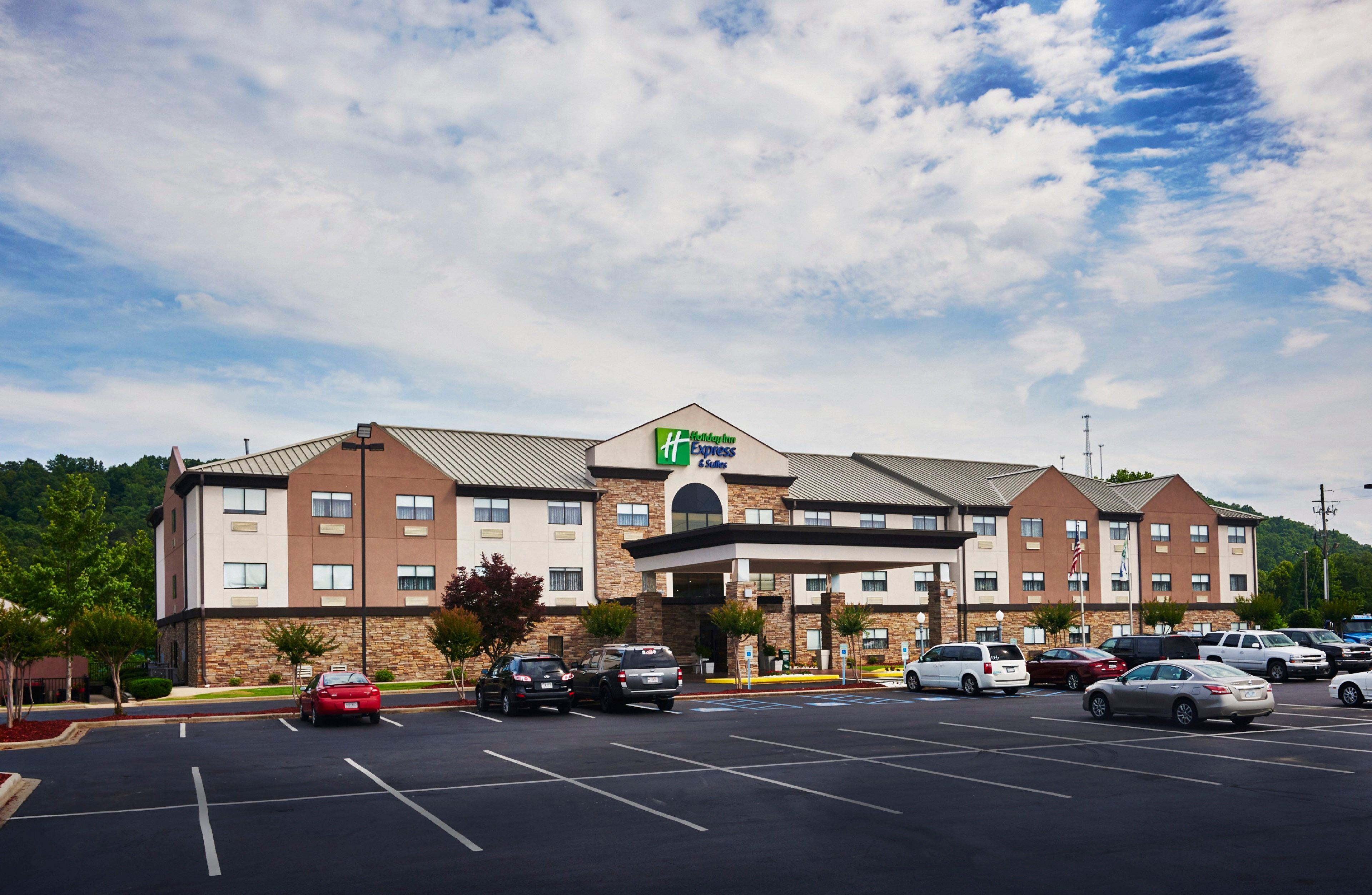 Holiday Inn Express & Suites Birmingham South - Pelham By Ihg Buitenkant foto
