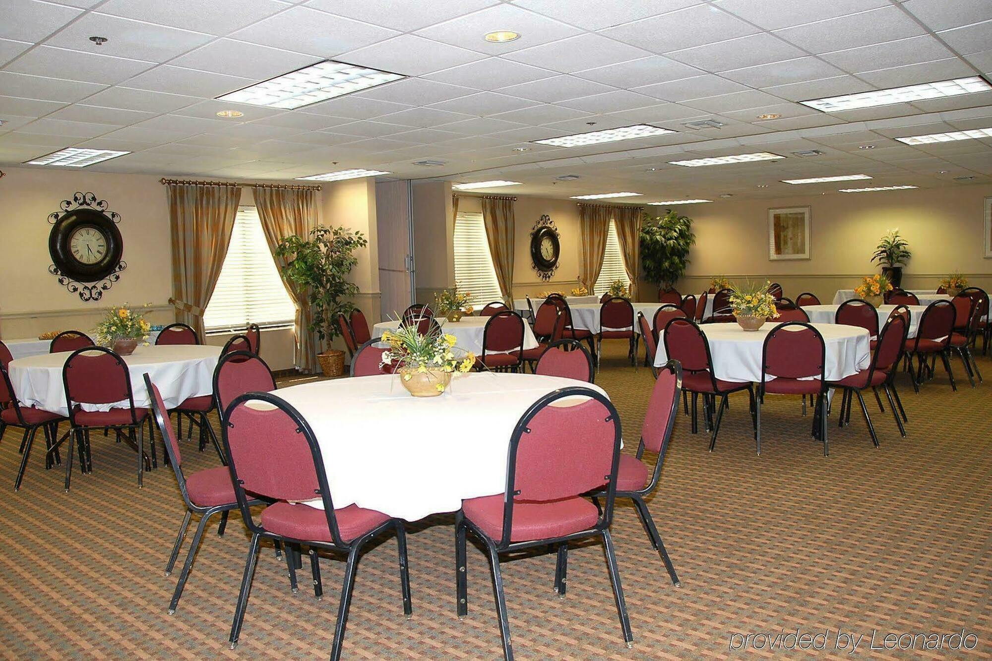 Holiday Inn Express & Suites Birmingham South - Pelham By Ihg Restaurant foto
